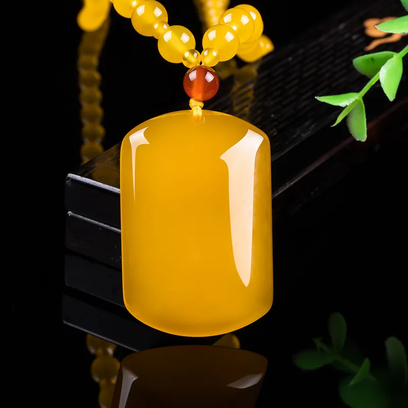 Full-color golden chalcedony plain square pendant, icy lustrous, simple and understated jade ornament, vintage round bead ne