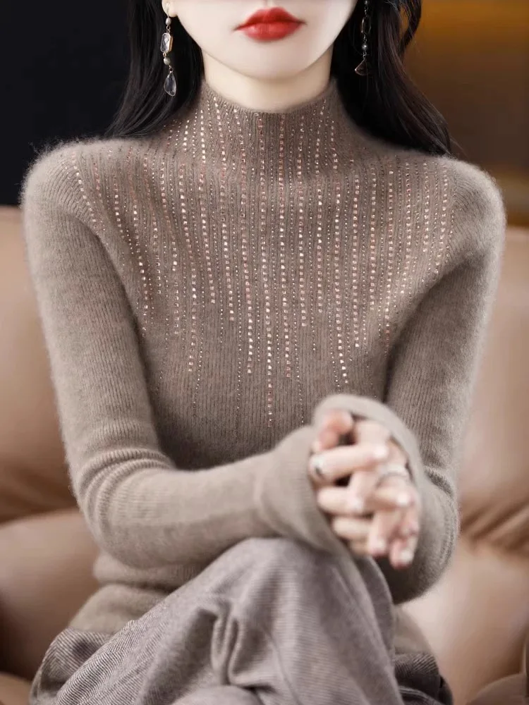 

Slim Fit Camere Knitted Base irt Women's f High Collar Diamond Embellied Long Sve Commute Sle Korean Version