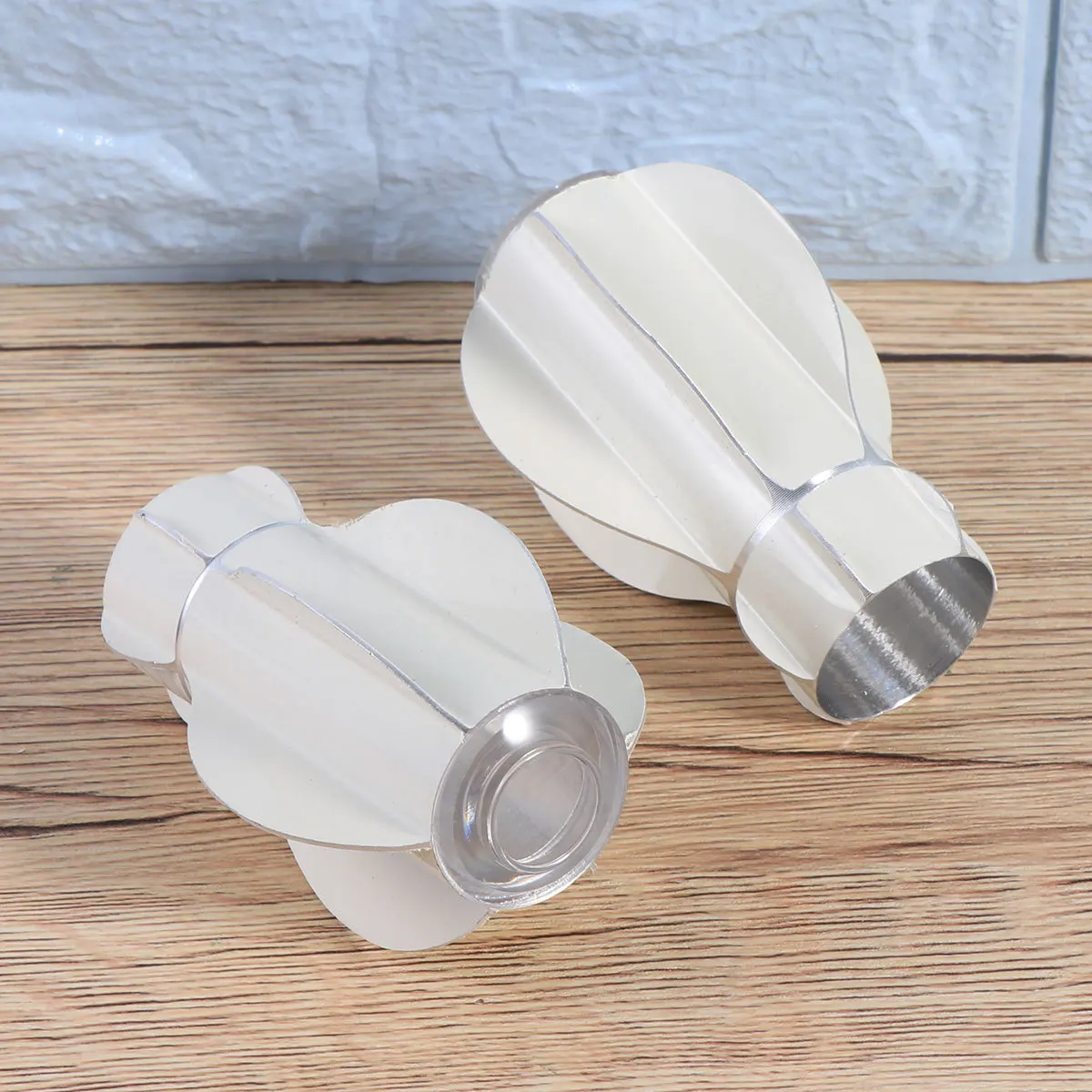 

2Pcs Star Fruit Curtain Rod End Fit 28mm Diameter Aluminum Alloy Window Drapery Pole Head Caps for Home