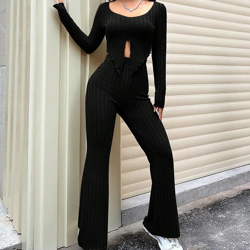 BKLD 2025, Herbst Schwarz, lässig, sexy, passendes Outfit, langärmelig, O-Ausschnitt, Schlitz am Saum, abgeschnittene Tops + enge Hosen, Damen-Trend-Streetwear