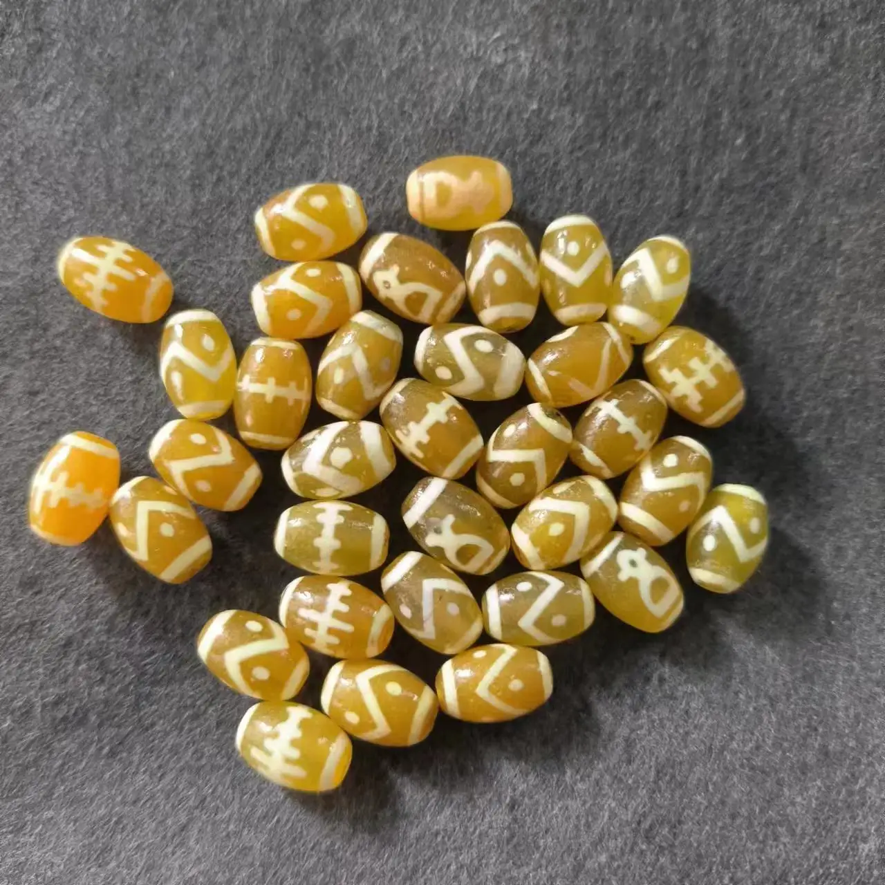 

50pcs/lot Natural Multi Pattern Agate Dzi Beads bright yellow bright and cute weathering bracelet earrings Accessories jewelry