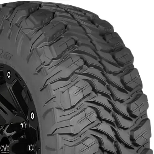 إطار رياضي من تريل بليد للطين 35x13.50R20LT 126Q 12 PR