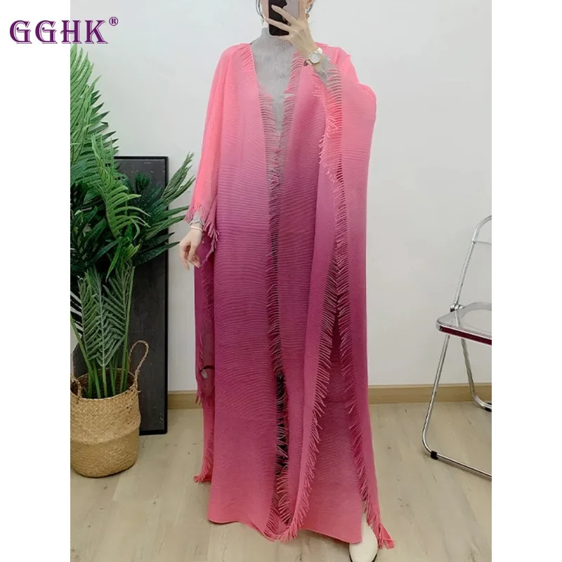 

GGHK Miyake Pleated Large Size Women Trench Coat Gradient Color Retro Design Cardigan Long Jacket Autumn Winter New Female Robe