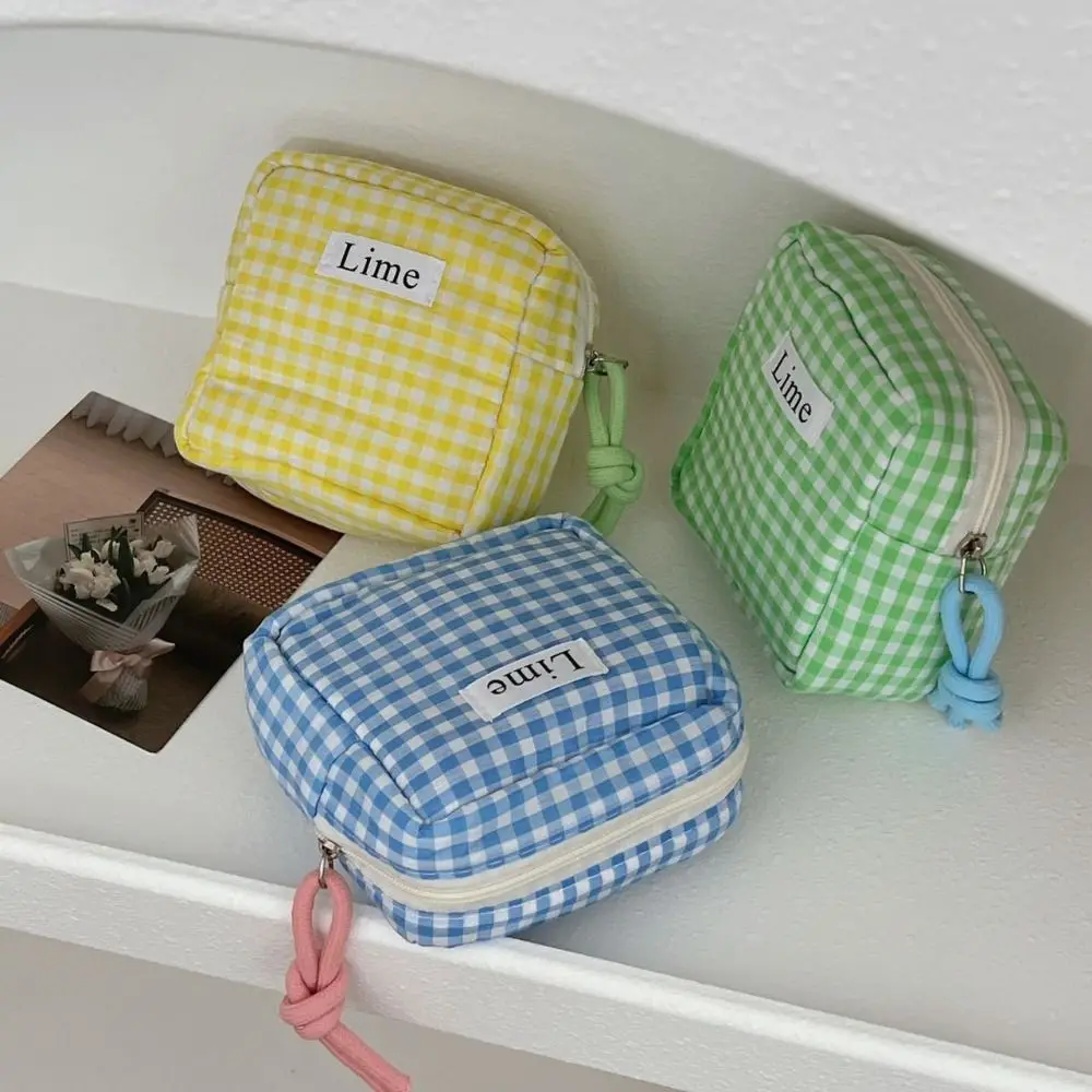 Cute Plaid Period Bag Square Portable Sanitary Napkin Storage Pouch Mini Purse Woman Girls