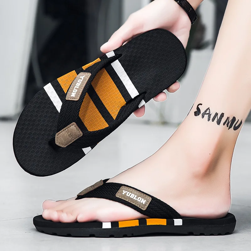 

Men's Flip Flops, Non-slip, Wear-resistant, Soft-soled Slippers for Outdoor, Beach, Bathroom Shower and Daily Home