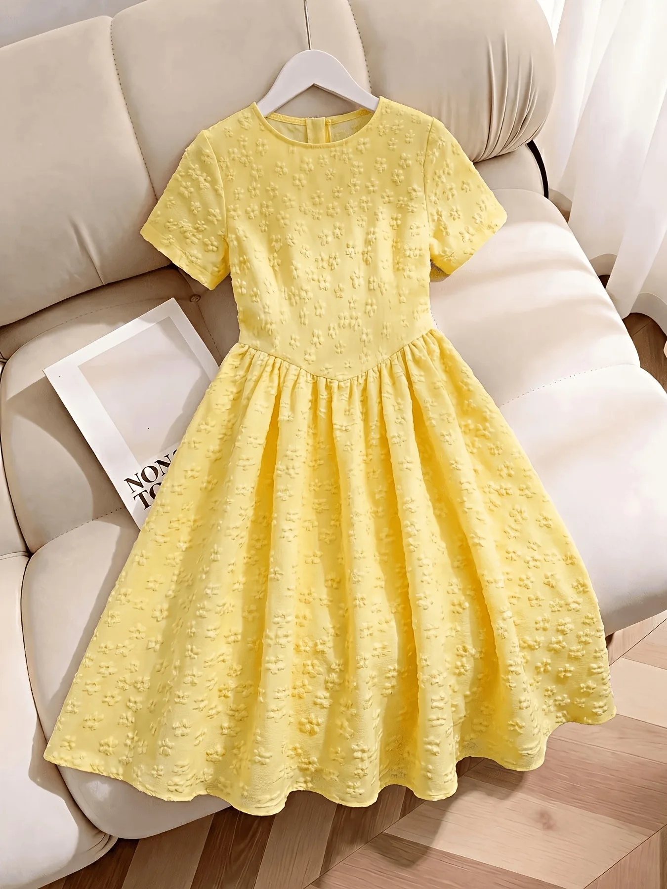Breathable Kids Girls Single Piece Dress, Solid Yellow 3D Floral Texture Round Neck Short Sleeve Flowy Dress for Holiday Daily L