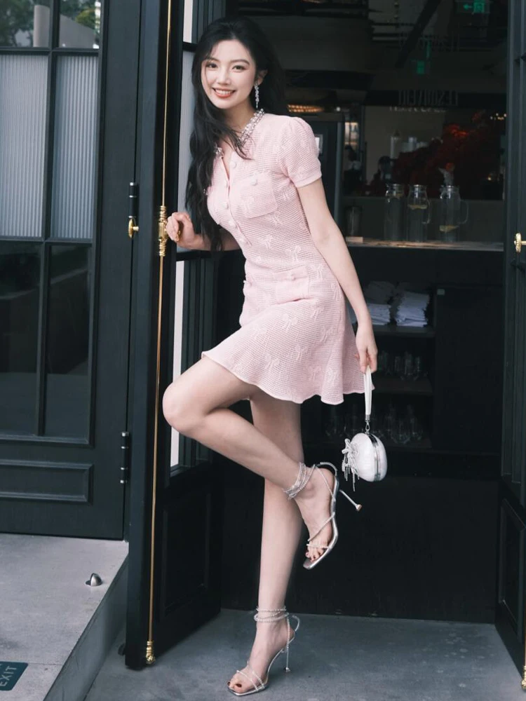 Vestido de Verão de Alta Qualidade em Tricô com Laço de Borboleta Decorativo e Estilo atura de Fraância para Mulheres d...