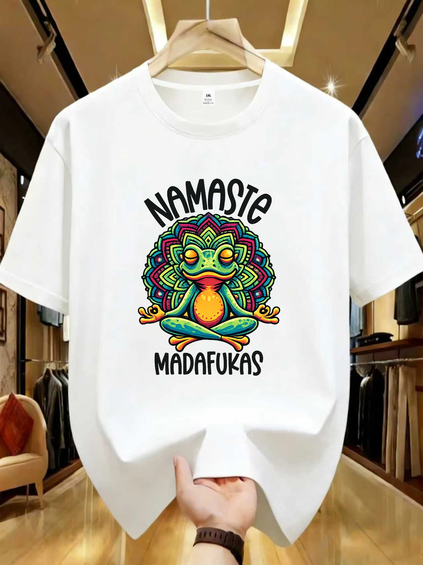 

【WZM102168】Женская футболка больших размеров с принтом лягушки, круглым вырезом, летняя, повседневная, с короткими рукавами, в уличном стиле, универсальная, больших размеров.