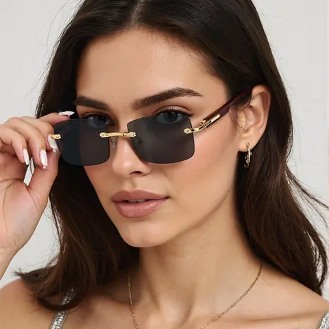 Rectangle Rimless Sunglasses For Women Designer Fashion Wooden Square Sun Glasses Trendy Outdoor Travel Summer Accessory Eyewear