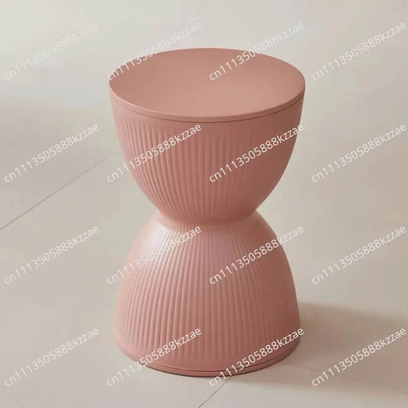 Nordic Style Shoe Changing Stool for Home Use Thick Plastic Circular Low Stool Creative Living Room Furniture