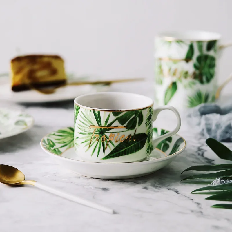Best Bone China Small Coffee Cup And Saucer Teacup Porcelain Green Plant Pattern Outline In Gold Ceramic Espresso Cup And Dish