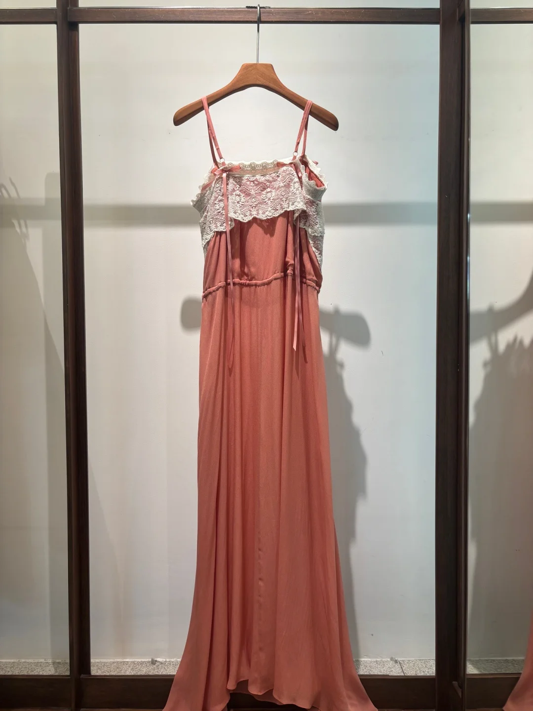 romantic dresses vintage A client asked me to create a wedding dress that felt like it had been hidden away in a chest soft, romantic, and full of stories. Something timeless. Something with a The sweetheart neckline and V A bride who would've fallen