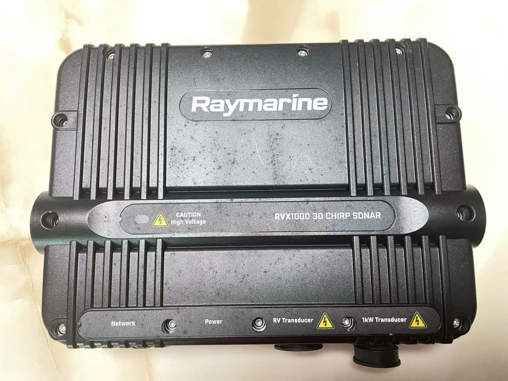 

Raymarine RVX1000 3D Рождественская фотосессия E70511