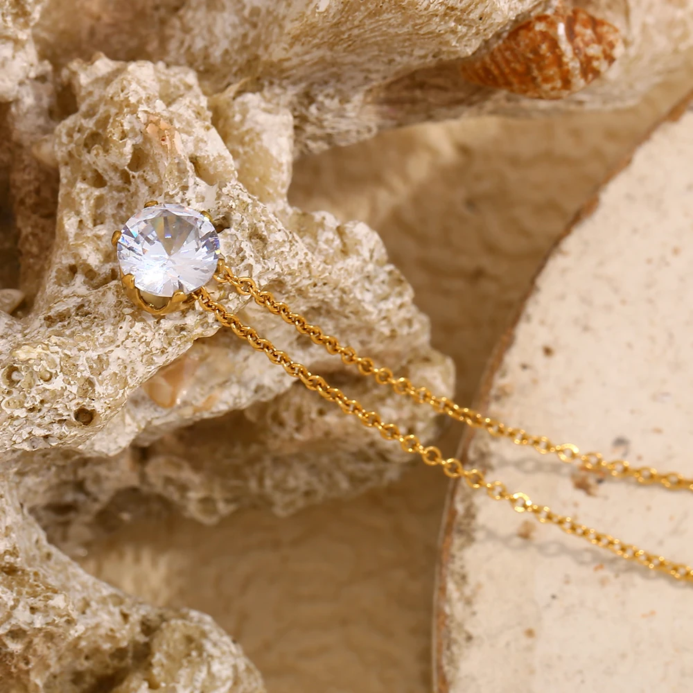 E.B.belle  Stainless Steel PVD Plated 3A Zircon Stone Crown Pendant Necklace Ladies Minimalist Weddng Party Crystal Necklace