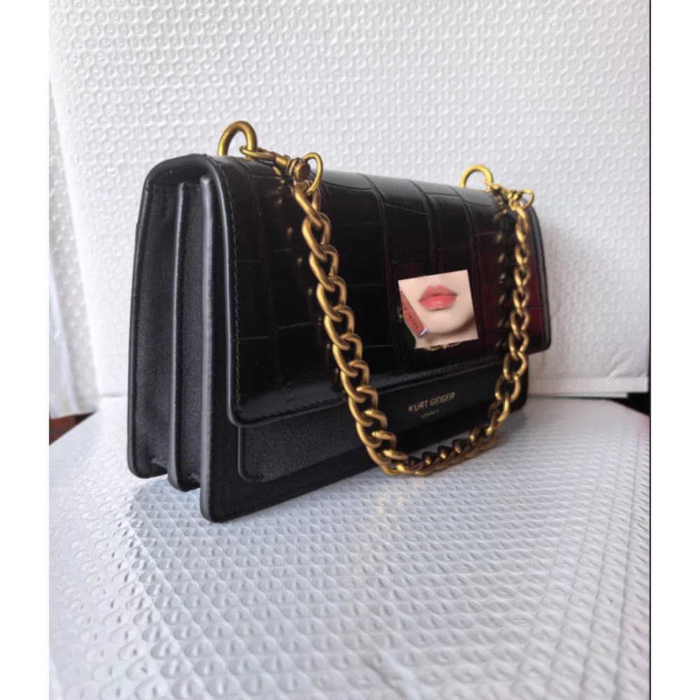 

Женская сумка через плечо с головой орла 2026: большая вместимость, модный дизайн, маленькая квадратная сумка для спорта, повседневной носки и работы