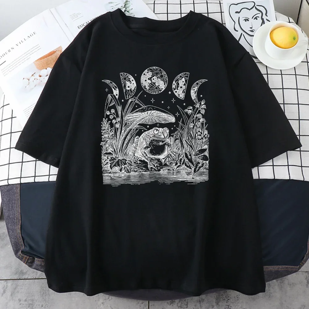 Clothing Vintage Casual Oversize Cotton Tees Creative Mans Tops Cute Cottagecore Aesthetic Frog Mushroom Moon Witchy Men T Shirt