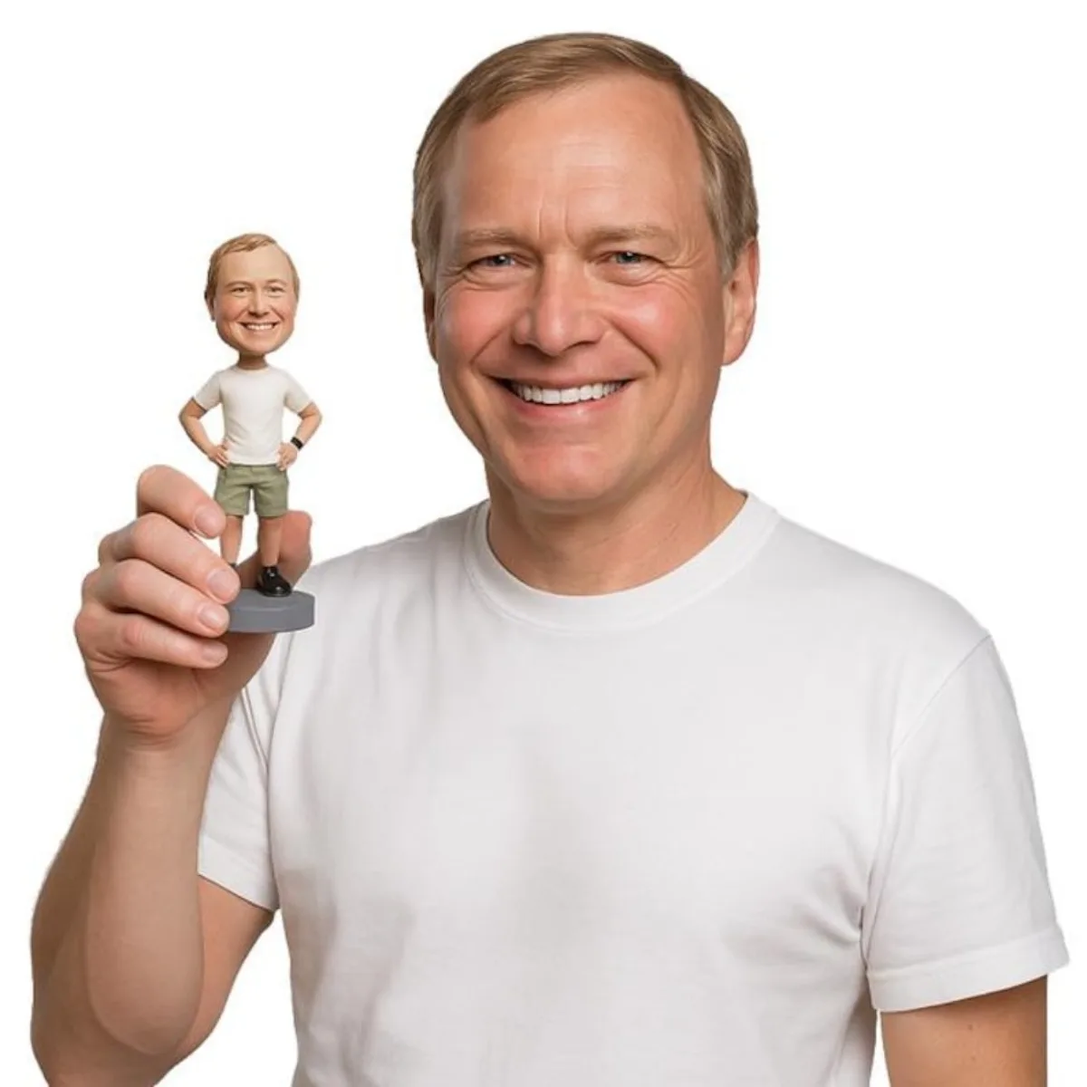 

Персонализированная глиняная фигурка-бобблхед по фото, ручная работа, повседневный мужской образ в футболке и шортах, 3D-статуэтка, подарок для него