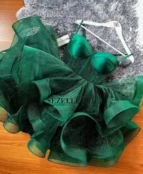 Little Black Dress Emermad Green Sparkly Short Prom abiti da Cocktail 2022 Ruffles gonna Organza Outfit abito da sera