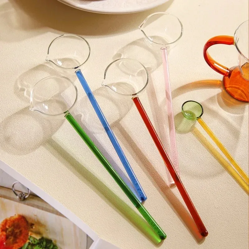 Cuchara de vidrio de borosilicato con mango largo de colores, cuchara de sopa de salsa profunda resistente al calor con boquilla, cucharas pequeñas de dibujo de Chocolate