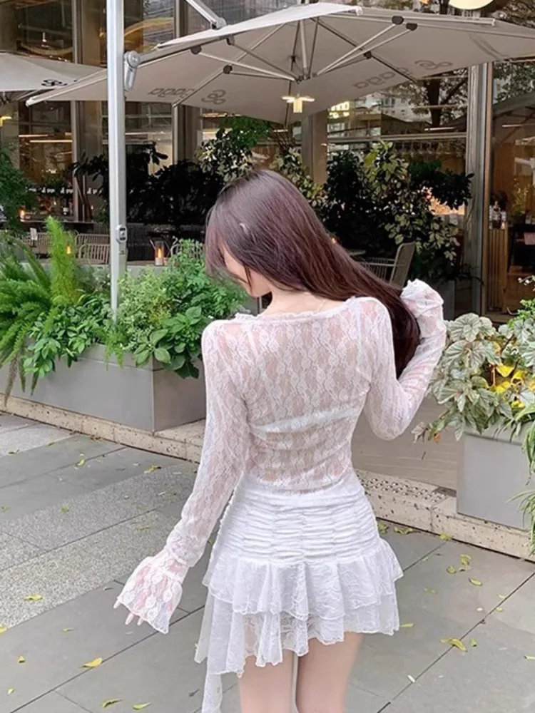 Sexy Pure Desire Lace See-tough Sun Protection irt Women Early Spring New Sle INS Spicy Girl Layered Underwear V-ne L...