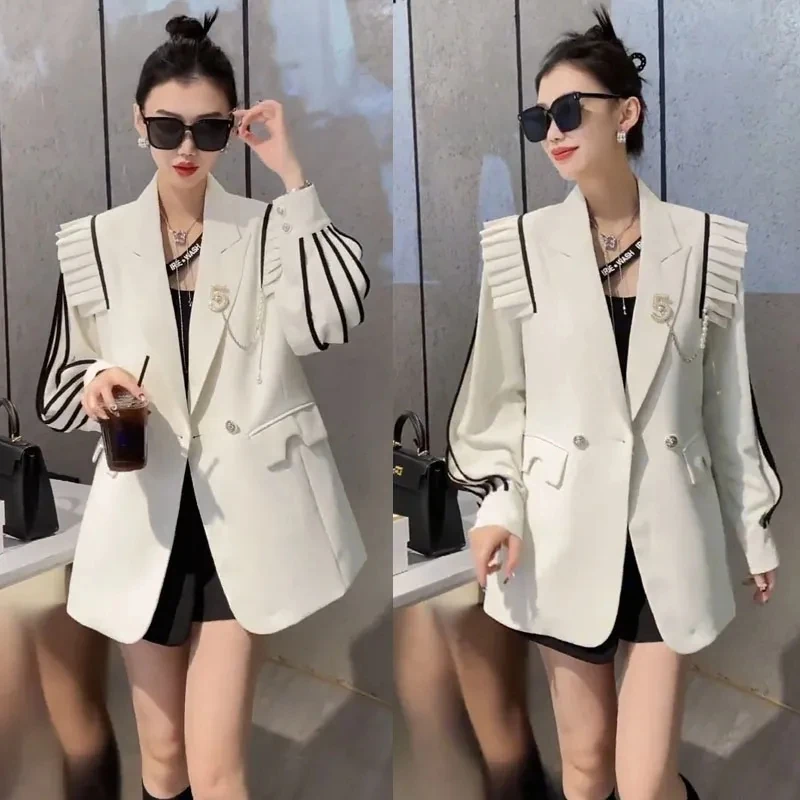 

European Heavy Industry Suit Jacket Women 2023 Spring Autumn New Celebrity Style Design Sense Lantern Sleeves Slim Blazer Top