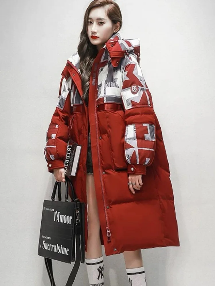 2025 Nuovo marchio alla moda Piumino color block da donna sopra il ginocchio sciolto spesso inverno colore contrastante e piumino sottile