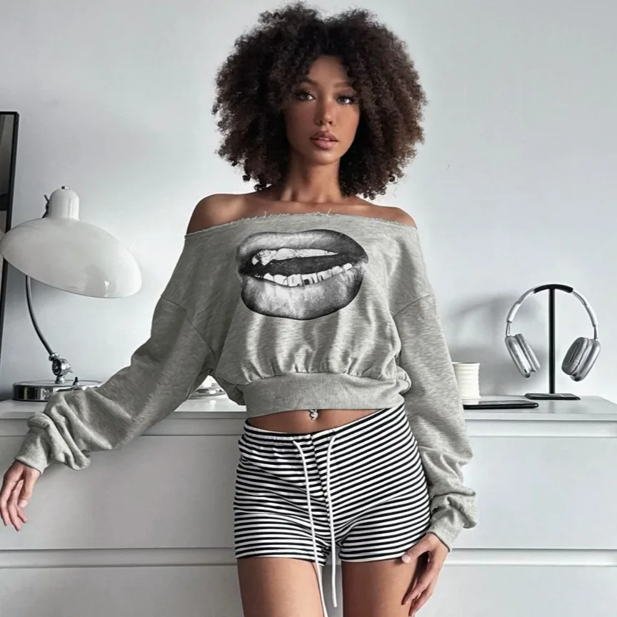 립 프린트 슬로핑 숄더 루즈 캐주얼 스웨트셔츠 2025 가을 배색 긴팔 크롭탑 파티 클럽 스트리트웨어