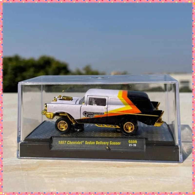 Diecast M2 1: 64 Scale 1957 Sedan Delivery Gasser Simulation Alloy Car Model Classics Adult Souvenir Gift Hobby & Toys