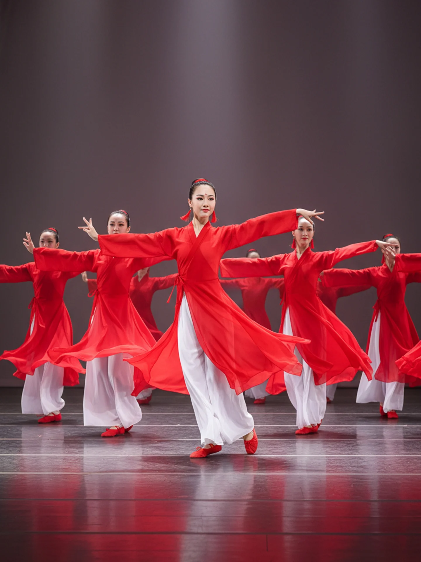 

Red Drumming Fan Classical Dance Performance Costume Luminous XiaoFeng Elephant King Dance Outfit Women's Ethnic Stage Costume