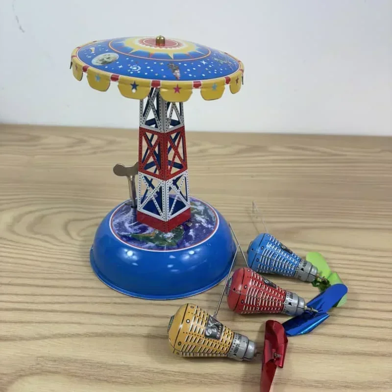 ملاهي الفضاء كبسولة كاروسيل عقارب الساعة لعبة ريترو يختتم لعبة جمع خمر معدن القصدير لعبة مجسمة هدية