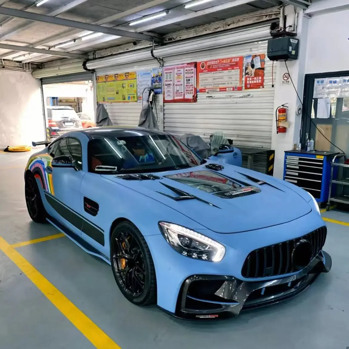 High Quality Half Carbon Fiber Kit for Mercedes Benz  GT GTS Body Kit