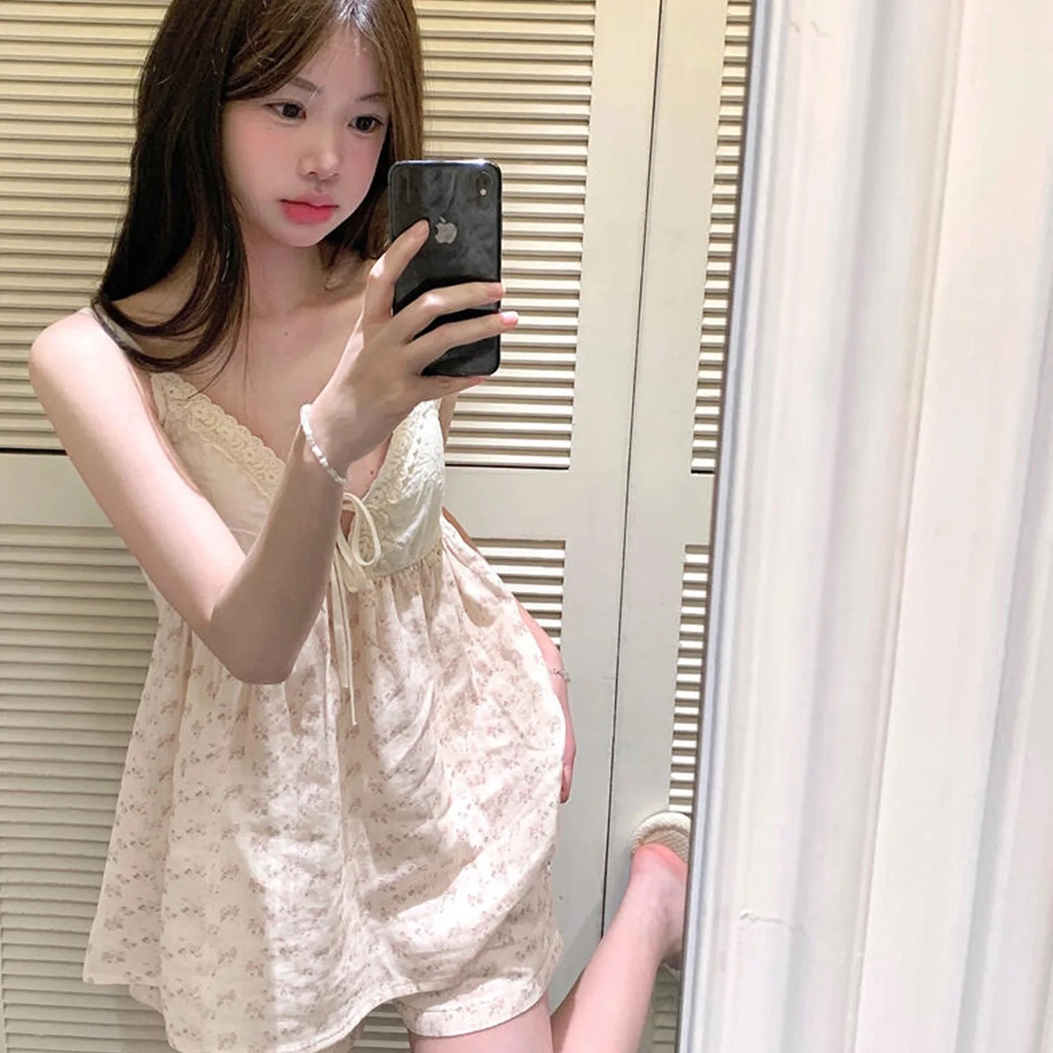 Sexy Pajamas Women's Bubble Cotton Fabric Princess Style Pajamas With Chest Pads And Straps Pajama Set