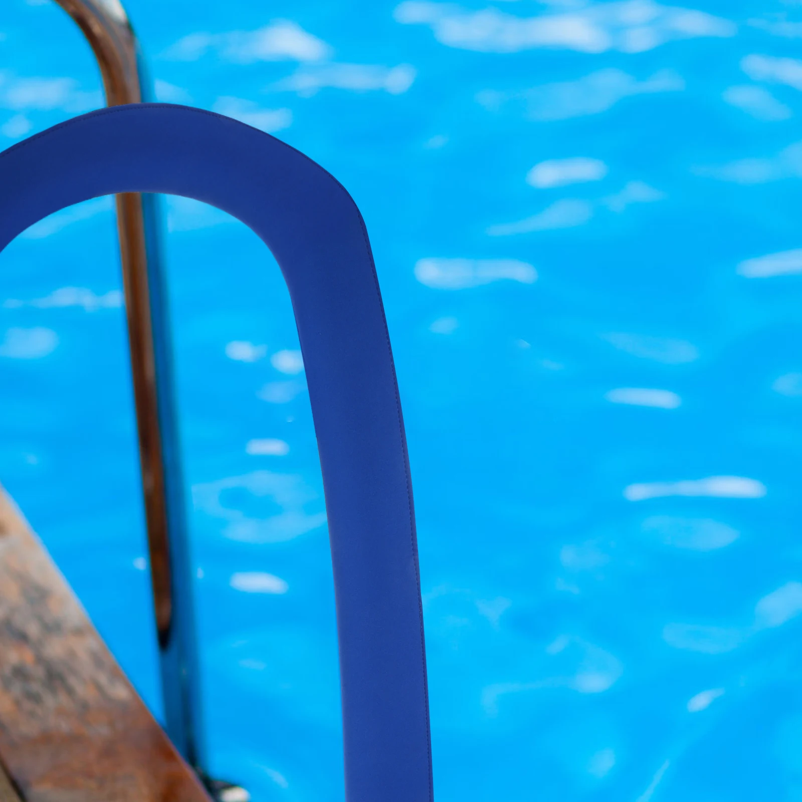 

Blue Handrail Cover Slip-Resistant Durable Neoprene Sleeve For Inground Pool Handles Protector Ladder Guard Pool