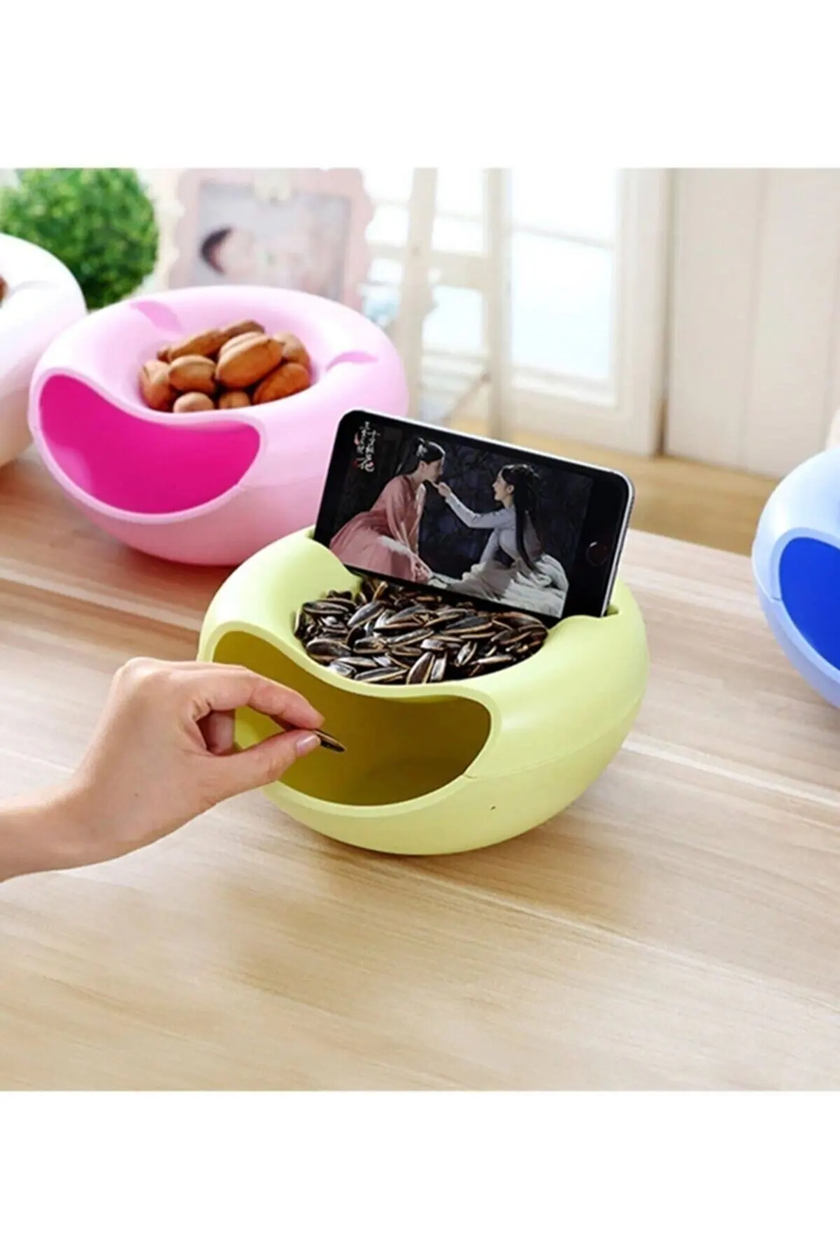 Elegante y útil decorativo 2022 modelo de tendencia hecho de plástico de alta calidad práctico soporte de teléfono para aperitivos