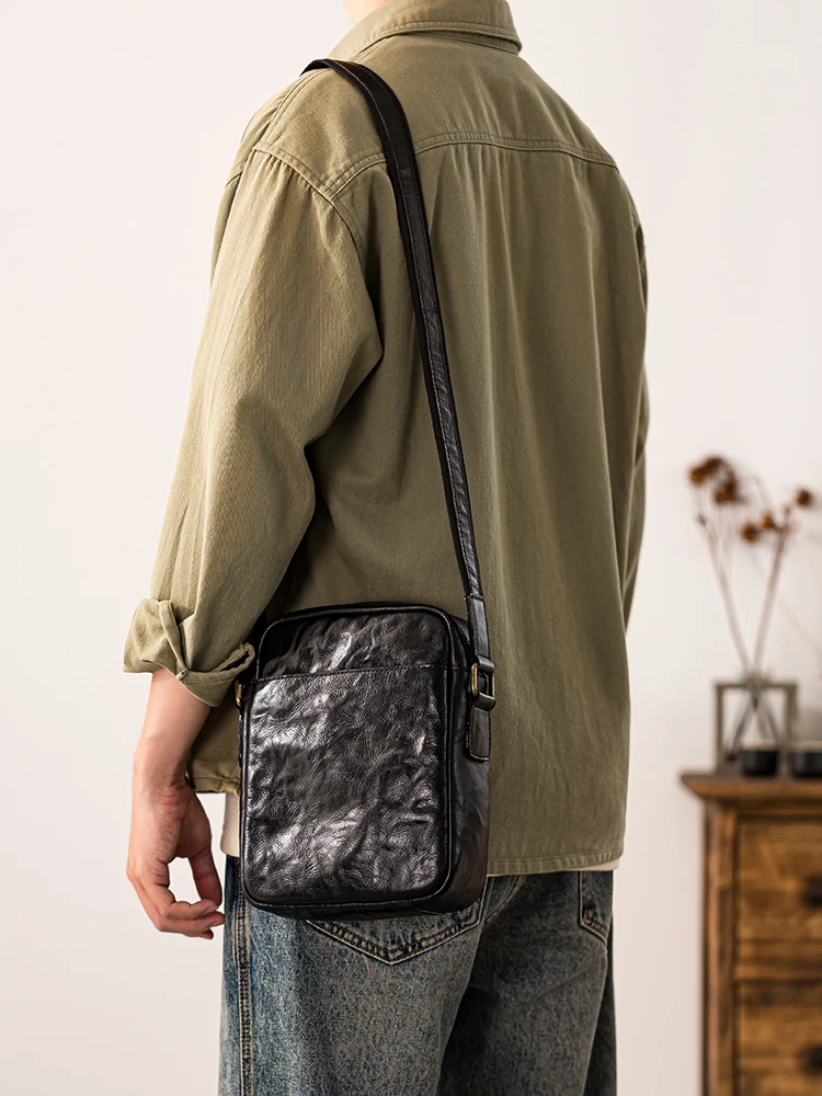 PNDME casual high-quality genuine leather men's small phone bag outdoor daily travel luxury cow leather shoulder crossbody bag