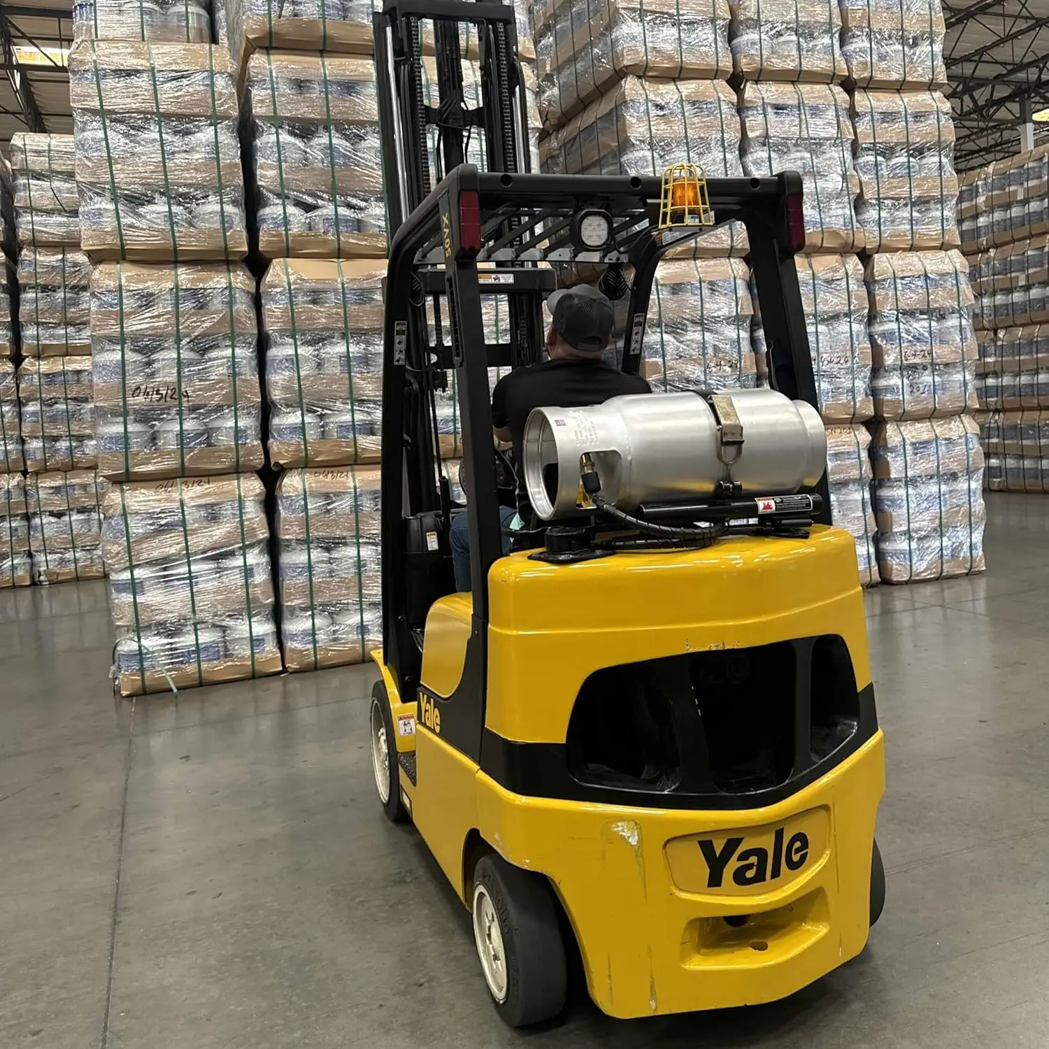 Алюминиевый баллон с пропаном для вилочного погрузчика 33,5 фунта с манометром, поддерживает DOT и TC, легкий, прочный дизайн