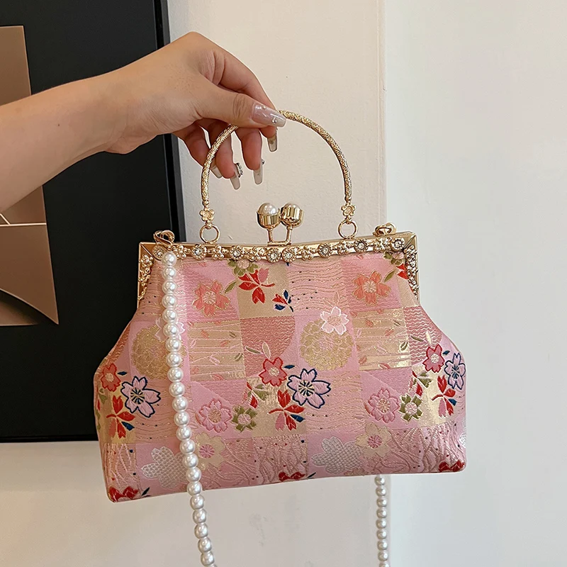 Fashion Women Embroidered Shoulder Bags Elegant Floral Pattern Metal Frame Purse with Detachable Chain Strap Crossbody Handbags
