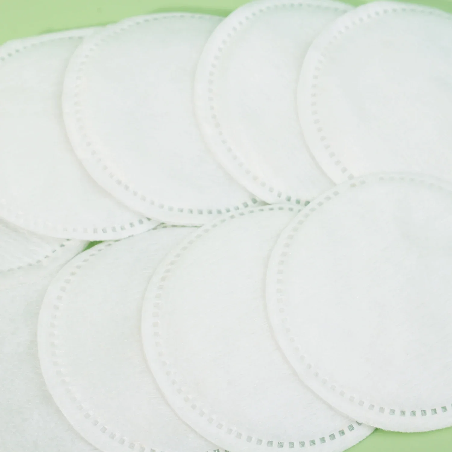 وسادات إزالة المكياج القطنية متعددة الاستخدام لتنظيف الوجه بشكل مناسب لتقشير الوجه بشكل ناعم من القطن لإزالة المكياج وبشرة الوجه