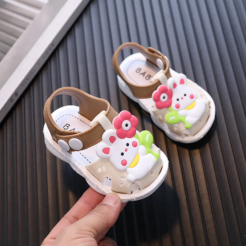 High Quality Comfortable Breathable Baby Children Outdoor Sandals Simple Versatile Cute Cartoon Boys Girls Infants Walking Shoes