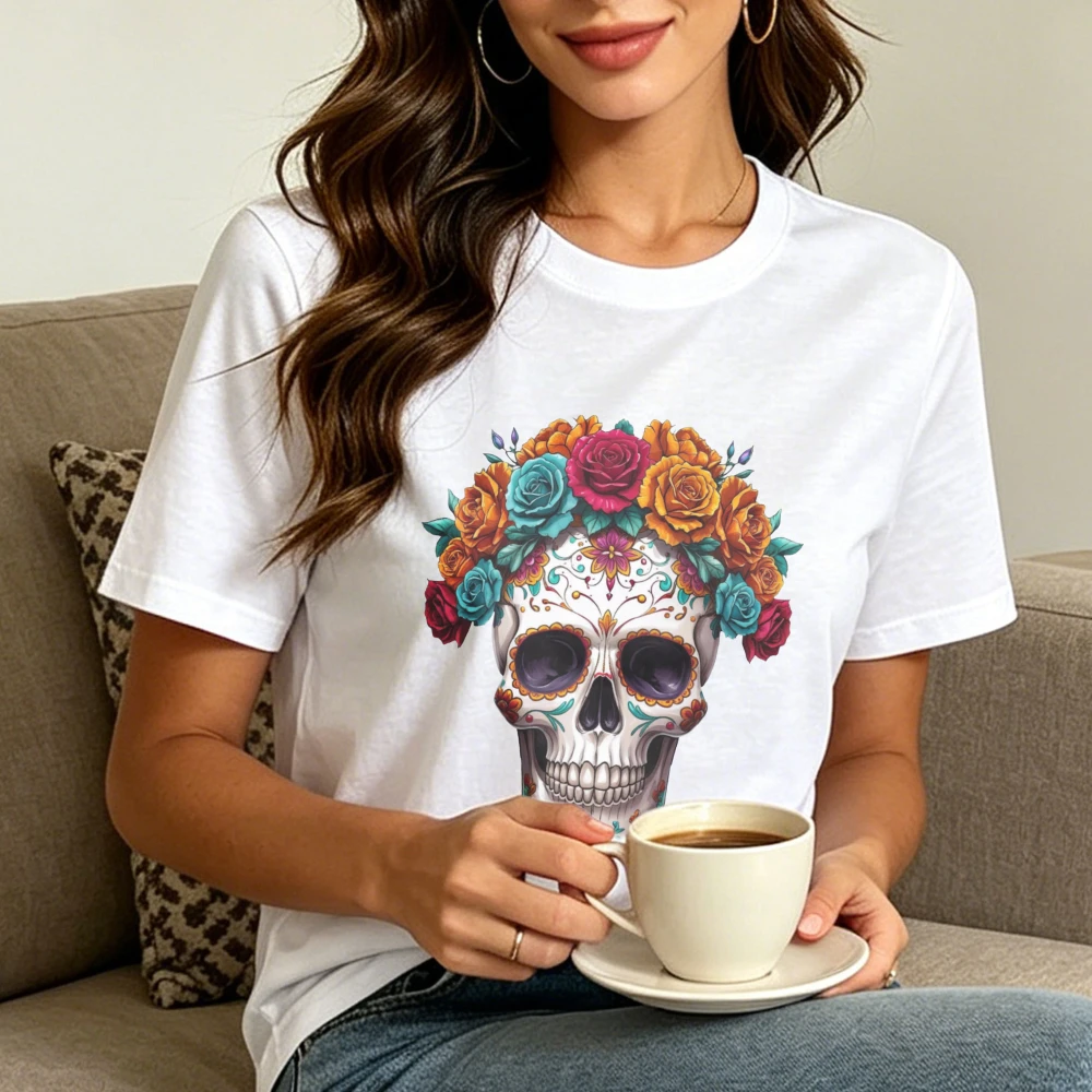 Retro Día de los Muertos Catrina Skull Tee Sugar Skull Shirt Marigold & Rose Crown Graphic T Shirt Mexican Day of the Dead Tops