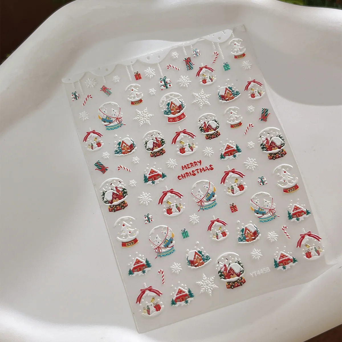 1 pièces autocollant de Nail Art de noël en relief bonhomme de neige mignon et doux adhésif dos Nail Art autocollant bricolage 3D accessoires d'art d'ongle