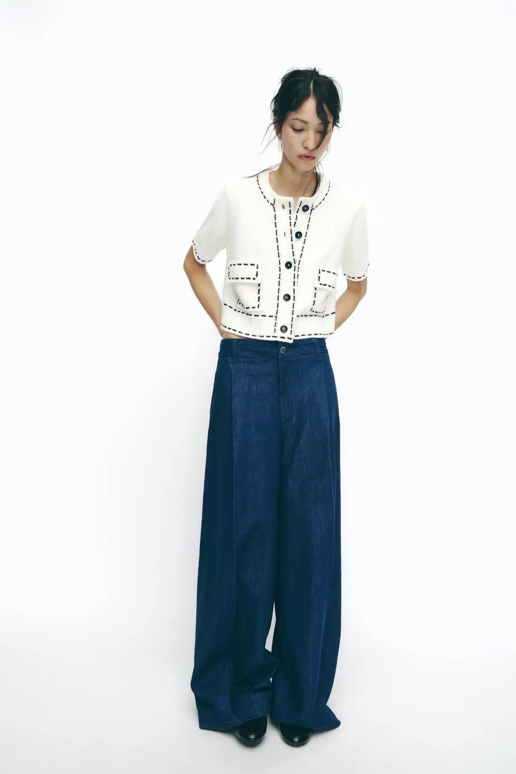 YY2640 25 Spring New Product Women's Clothing Thread Cutting Decoration Creative Fashion Round Neck Short Sleeve Knitted Coat 39