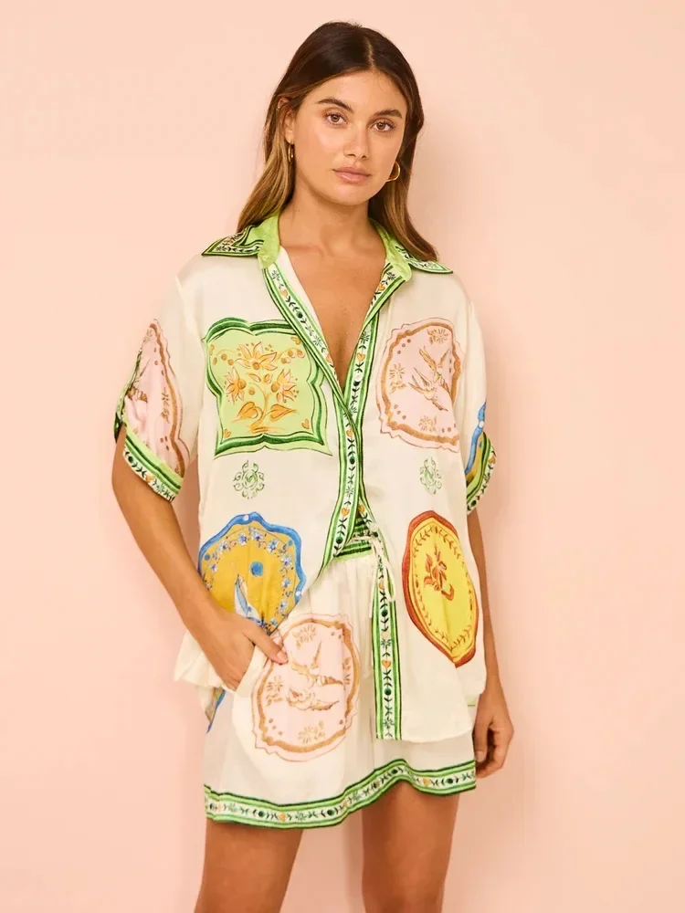 Beach Casual Retro Printed Women 2 Piece Set Short Sleeve Shirt Blouse Top Loose Shorts Suit Holiday Hawaii 2024 Summer Outfits