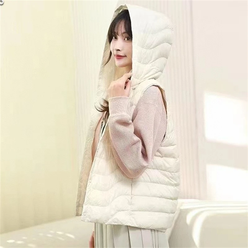 Autumn Winter Warm Parkas Women Ultra Light White Duck Down Vest Coat Hooded Down Waistcoat Ladies Sleeveless Short Tank Jacket