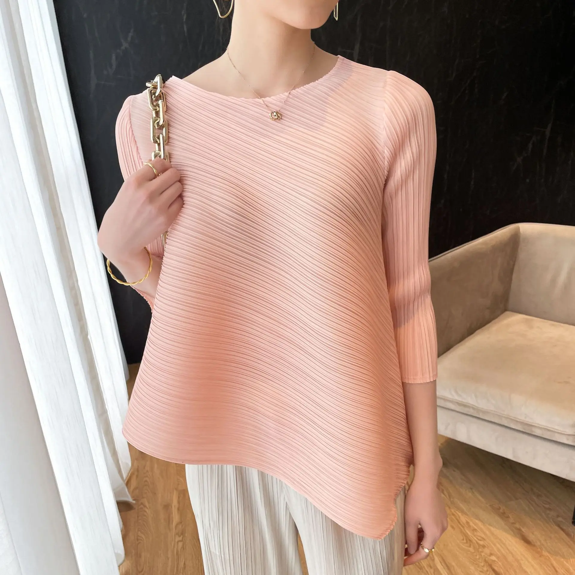 Chic Pleated round Neck Slimming T-Shirt Women's Spring Summer Cute Style Seven Sleeve Folded Capri Top Female Fashion