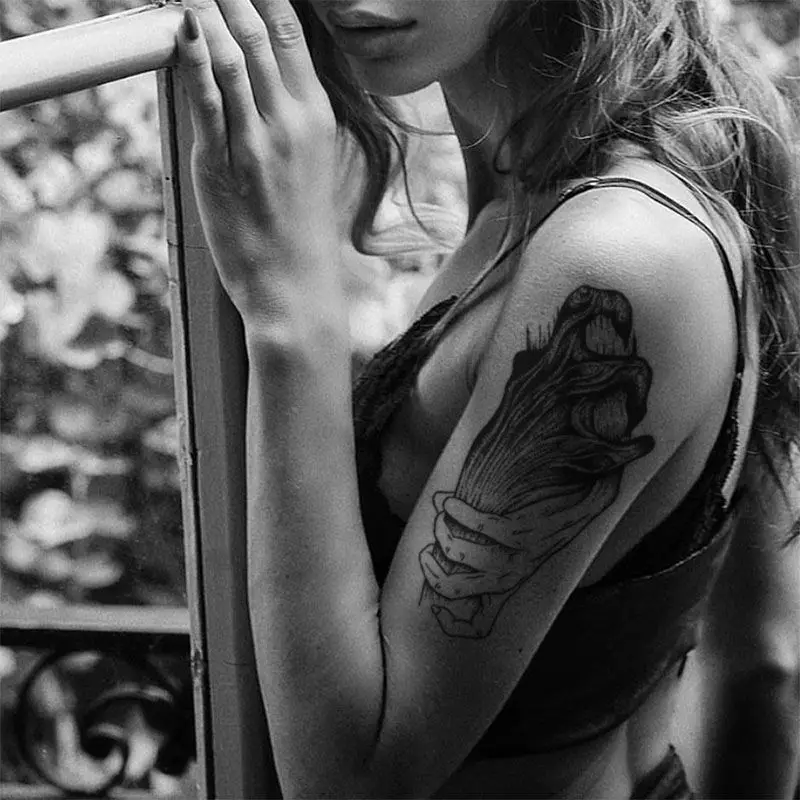 Herbal Demon Handshake Temporary Tattoo for Women Men Arm Leg Art Waterproof Lasting Tattoo Sticker Dark Devil Hand Fake Tattoo