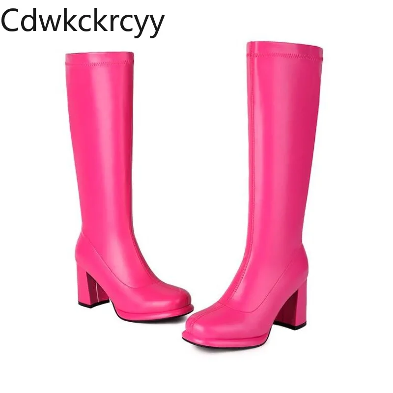 Winter- und Herbstmode neuer Stil koreanische Version prägnant runder Kopf Elastizität Plattform High Heels Damenstiefel hoch 8 cm