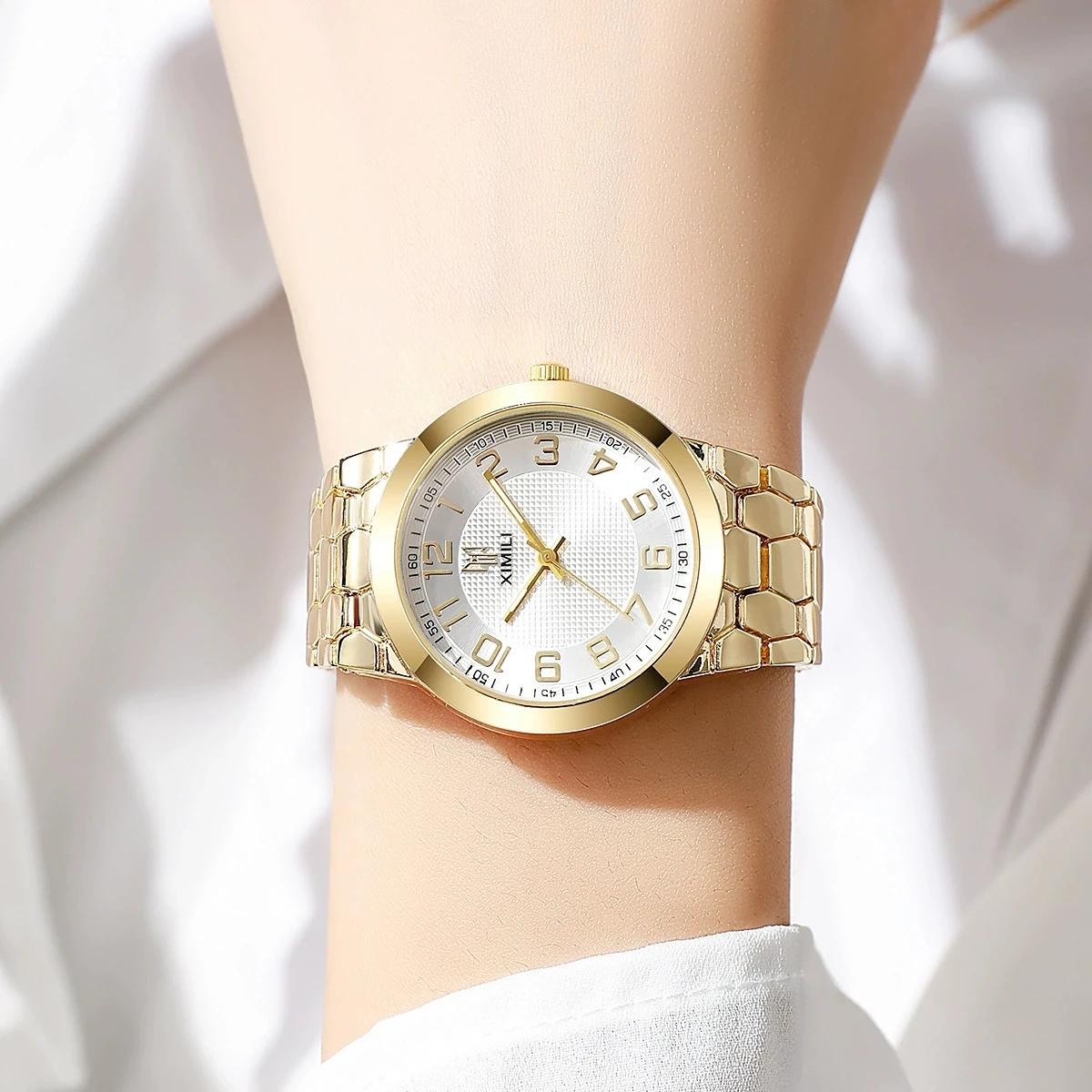 New Fashion Luxury Woman Gold Bracelet Watch Women High Quality Wristwatches Students Stainless Steel Quartz Watches Reloj Mujer
