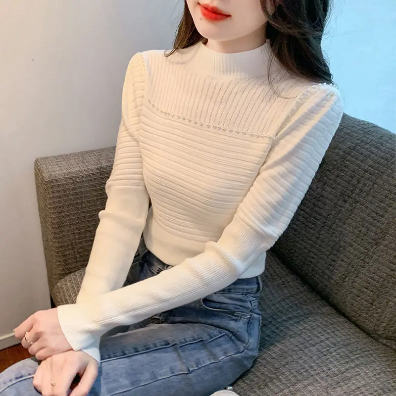 Korean Autumn/Winter New Sweaters Women\'s Mock Neck Solid Embroidered Flares Temperament Slim Long Sleeve Pullovers Knitted Tops