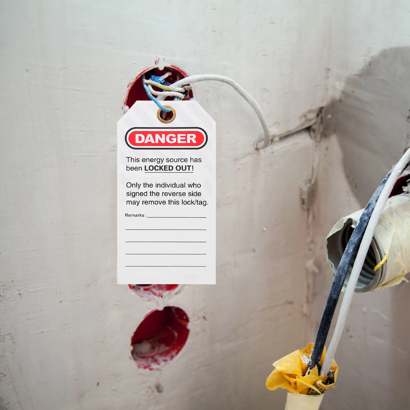 10 قطعة علامات التحذير مادة مستقرة نص واضح تذكير السلامة الفعالة العمال قفل Tagout العلامات قفل العلامة #4